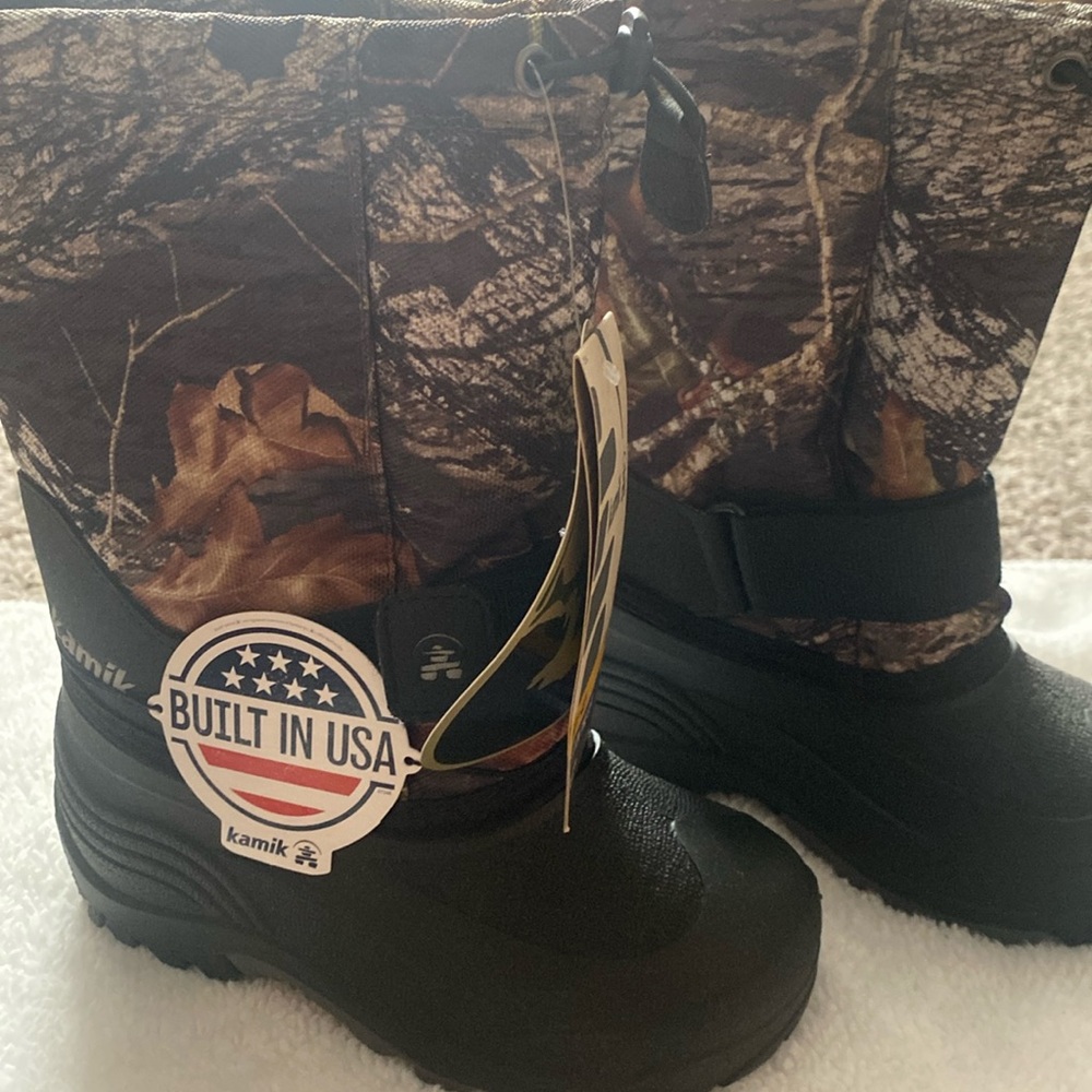 Kamik size 12 Rocket Camo winter boots